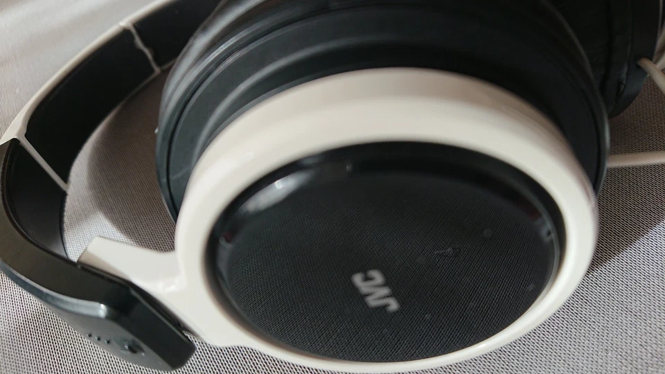 Cuffia cablata Jvc has200 bianca usata - Immagine 3 di 4