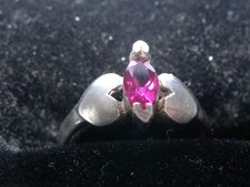 925 STERLING SILVER RING PINK RED RUBY GEMSTONE SIZE 2.5  1.3 grams