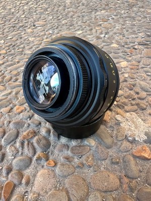 1983 Soviet Lens Helios 44-2 58 mm f/ 2 mount m42 USSR Bokeh