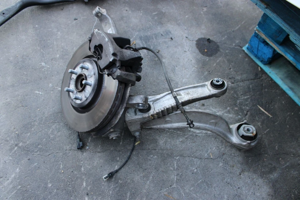 Conjunto de rodilla izquierda 17 18 19 20 JAGUAR F-PACE Foto 2 de 4