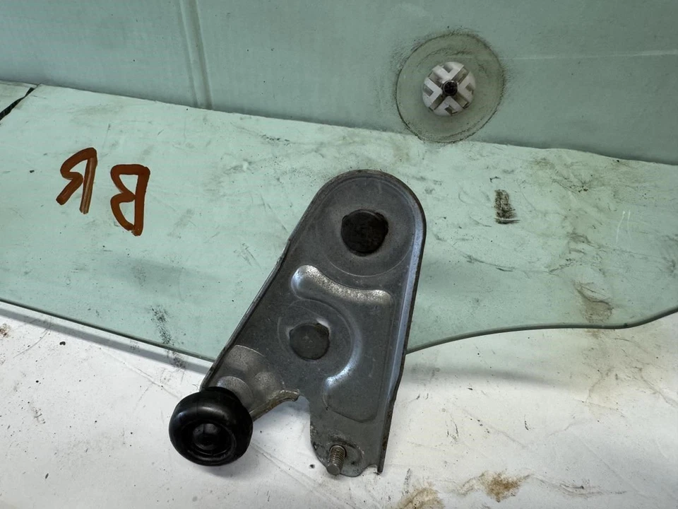 Subaru Forester 1998-2002 pasajero puerta trasera derecha vidrio OEM Foto 4 de 4