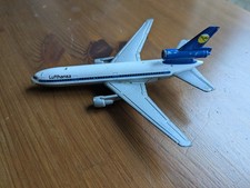 Vintage ERTL Lufthansa McDonnell Douglas DC 10 Die Cast Model  DC-10 airplane. 