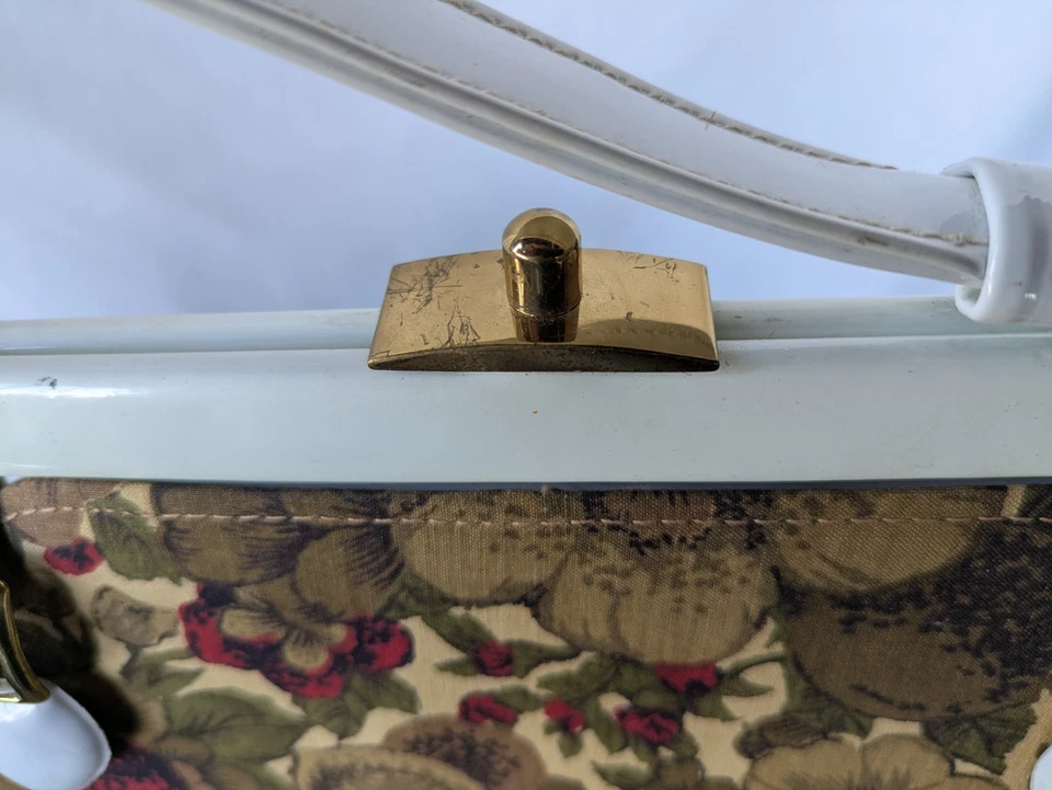 Винтажный 1960-х Kadin цветочный ткани и белый патент Дамская сумка сумочка США сделано VGUC - Изображение 4 из 4