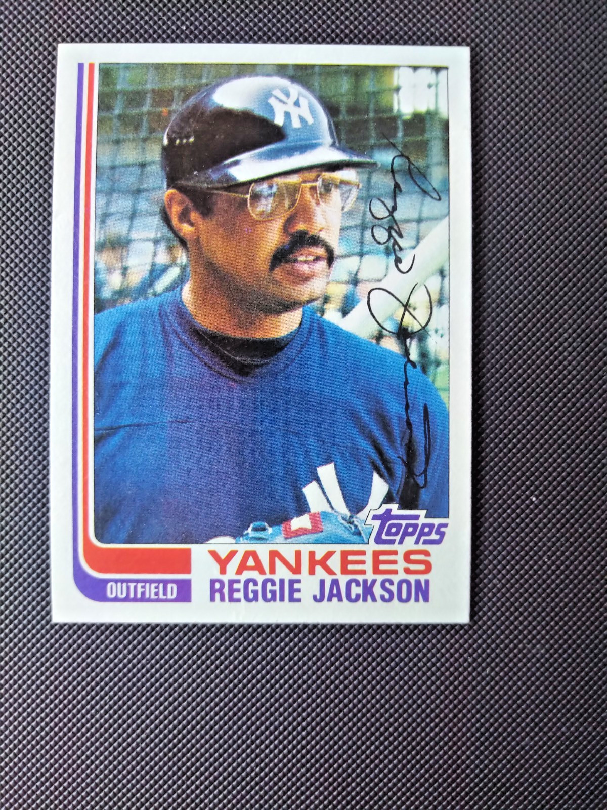 1982 Topps - Reggie Jackson #300 NM/EXC/Centered HOF New York Yankees