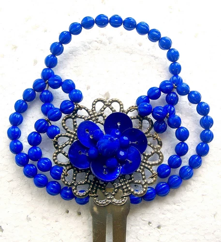 Vintage hair comb peineta Spanish mantilla style hair accessory (ABN)