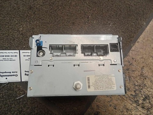 OEM RADIO RECEIVER NAVIGATION UNIT GMC ACADIA 11 - Picture 3 of 5