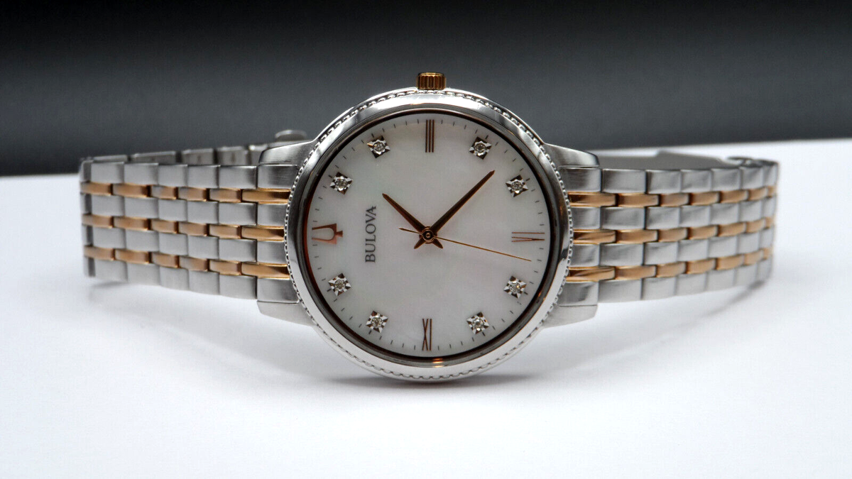 Bulova 98P178 Diamond Mother-of-pearl Dial Women display picture 2