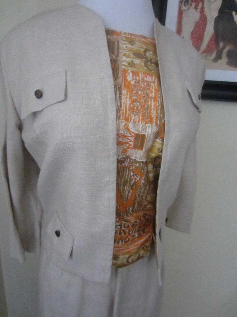 Picture 3 of 12