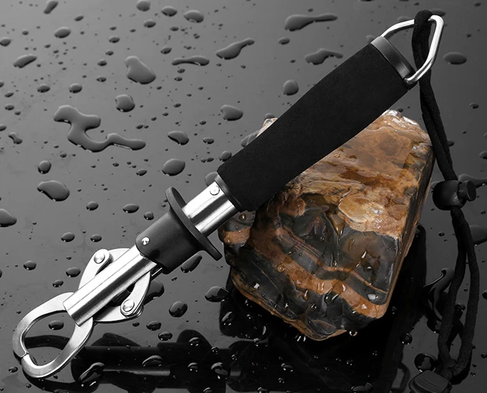 Gripper Controller Stainless Steel Fish Lip Gripper with scales and ruler pliers - Image 3 of 4