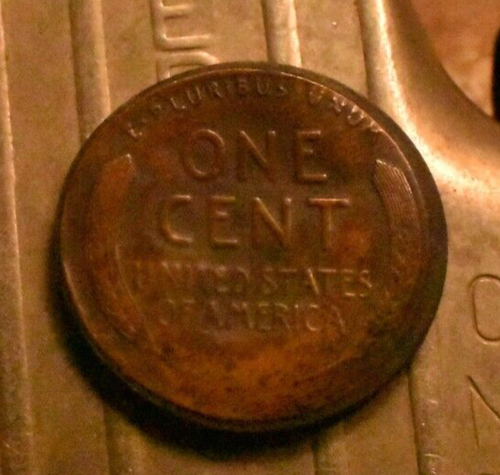 Massive Rim Errors! 1926-P Lincoln Wheat Cent 1c. (#9332) - Picture 2 of 3