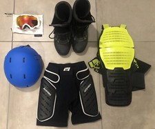 Set da snowboard / sci: Casco, Scarponi, Maschera, Protezioni Schiena e Gambe