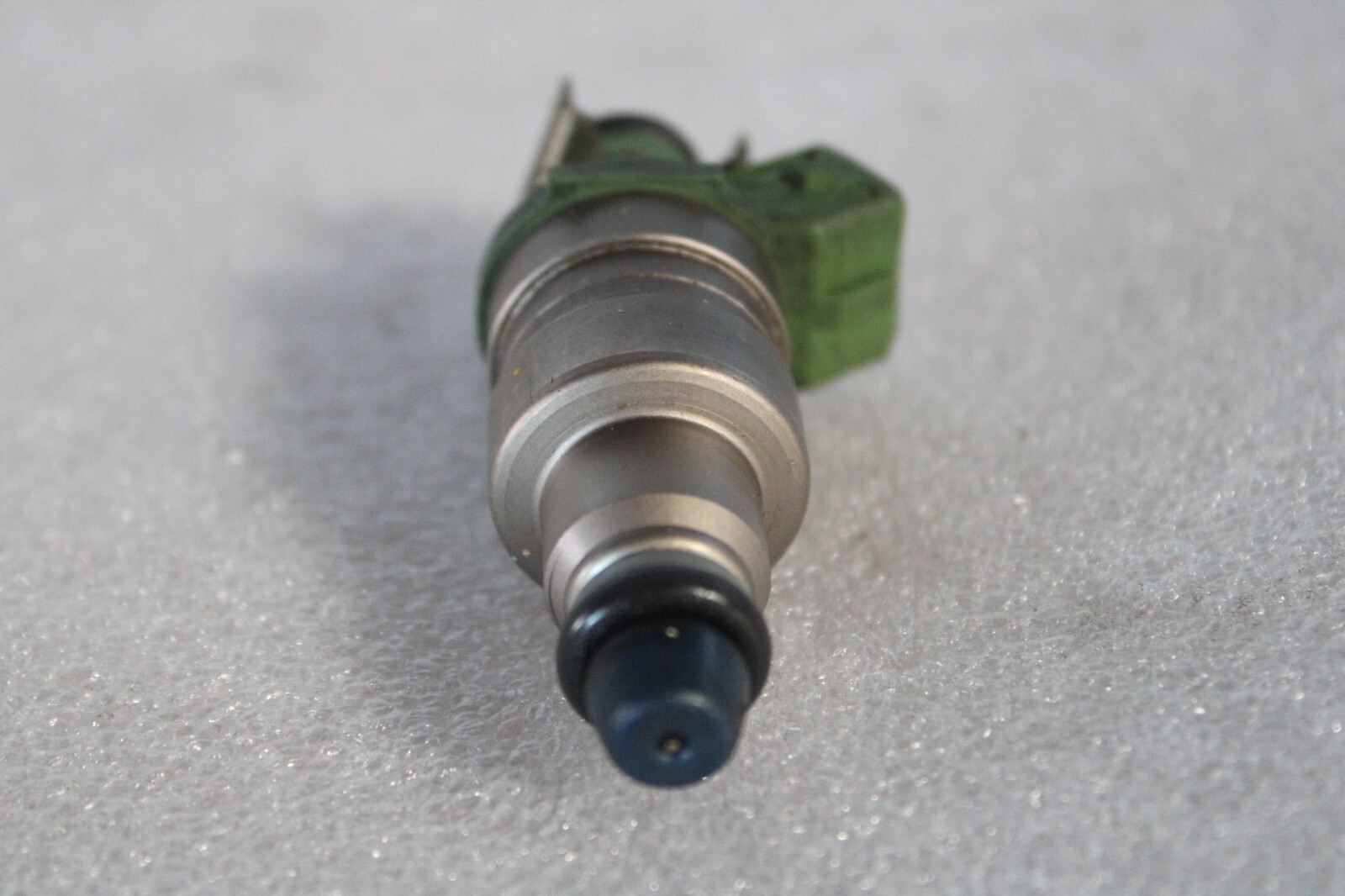 02-03 Lamborghini Murcielago Coupe, Fuel Injector, Used, P/N 07M906031