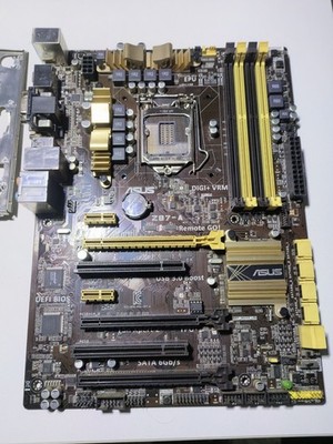 ASUS Z87-A Mainboard Intel Z87, Sockel 1150, DDR3, ATX