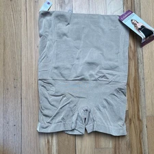 NEW Curveez Womens XL Signature Control High Waist Boy Short Shapewear Beige Tan