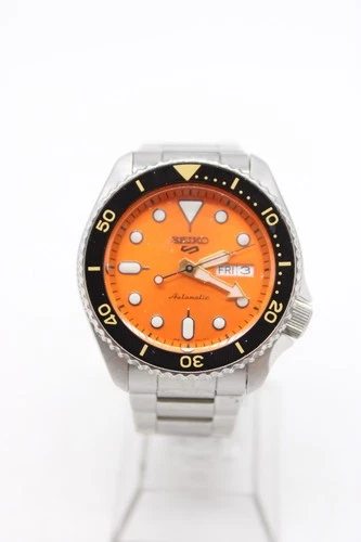 C Vintage Gent Seiko 5 Sports Day/Date 4R36-07G0 Automatic Running Wristwatch