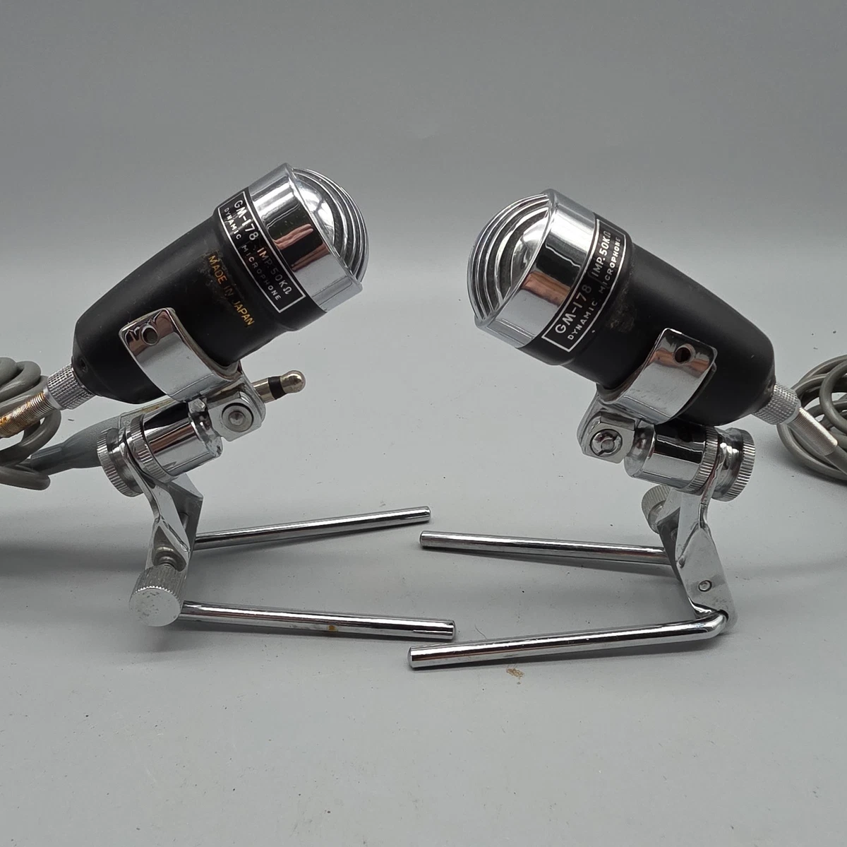 Preços baixos em Microfone Vintage Astatic equipamentos de Som