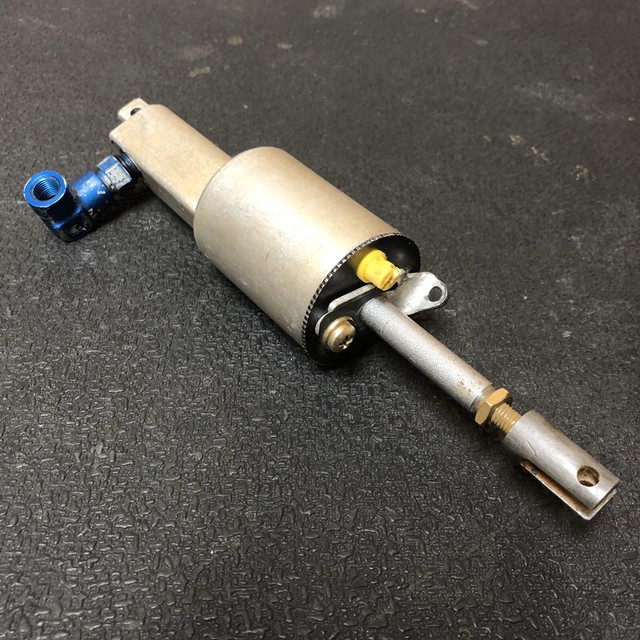 Cessna Master Cylinder 054113819 eBay