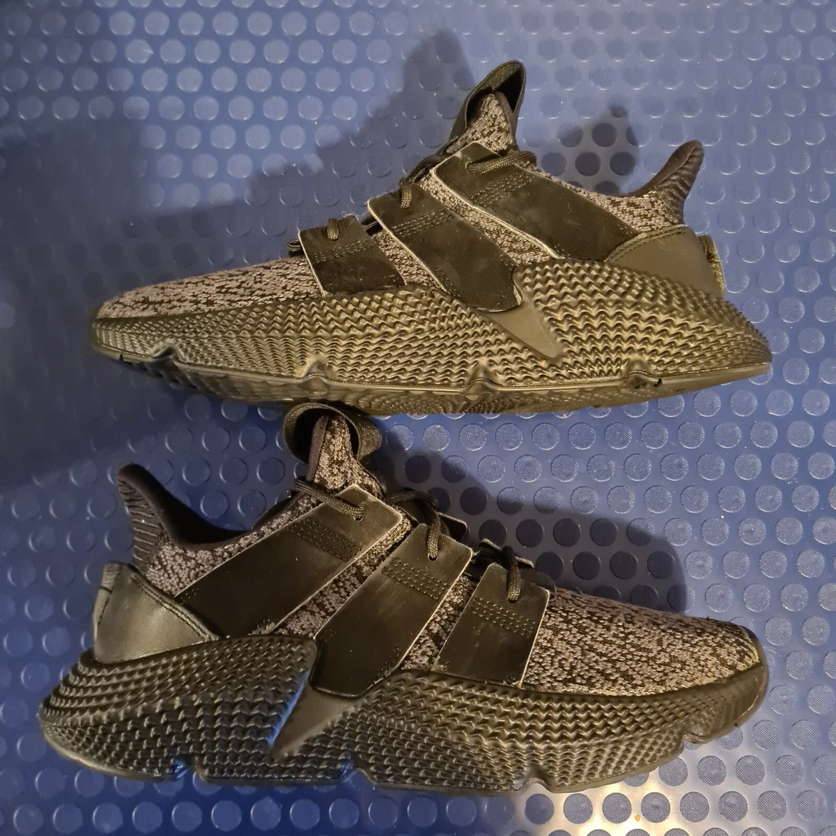 Adidas mens pro sphere in black grey sz 8 worn once 2017 edition eBay