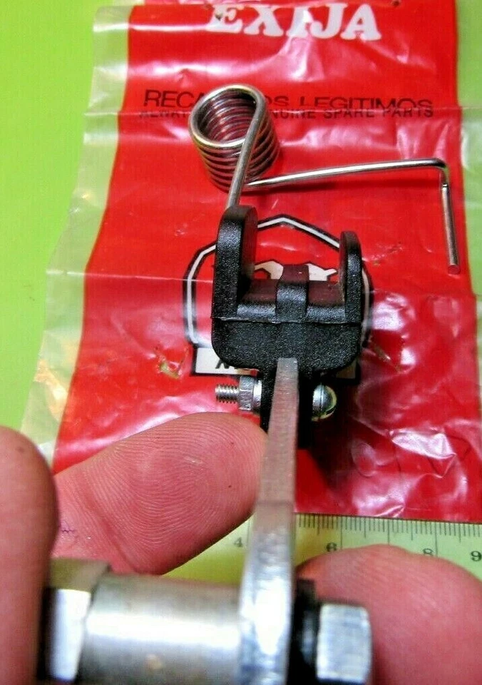 Tensor de cadena completo Montesa Cota 80 p/n 2820.423 NOS 32M 1981 Foto 3 de 4