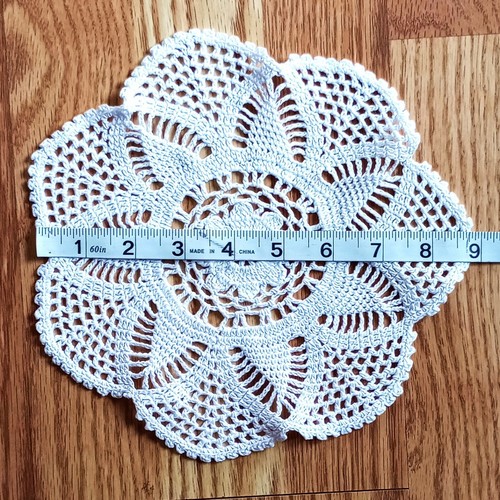 Doilies Vintage Mixed Lot 12 Neutral Colors Various Shapes Sizes Decor Crafts - Picture 9 of 14