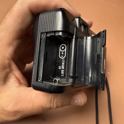 Canon Sure Shot Max 35mm Point & Shoot Film Camera WORKS - Picture 11 of 11