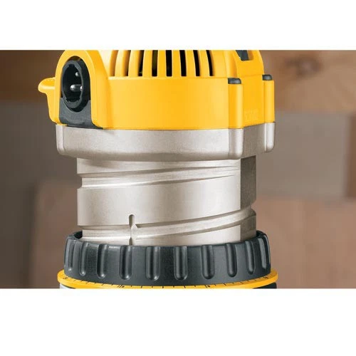 Roteador DEWALT DW618R 12 Amp 2-1/4 HP com fio EVS base fixa certificado recondicionado - Imagem 3 de 4