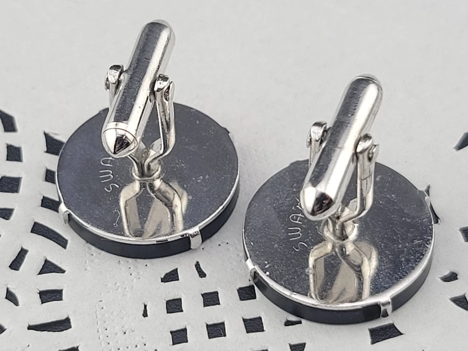 Abotoaduras modernas de alumínio oxidado preto corte aço Swank meados do século 3/4" - Imagem 4 de 4