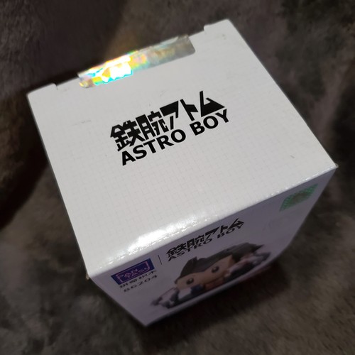 Astro Boy - Pantasy Astro Boy Mini Figure (New) #86204 - Picture 4 of 6