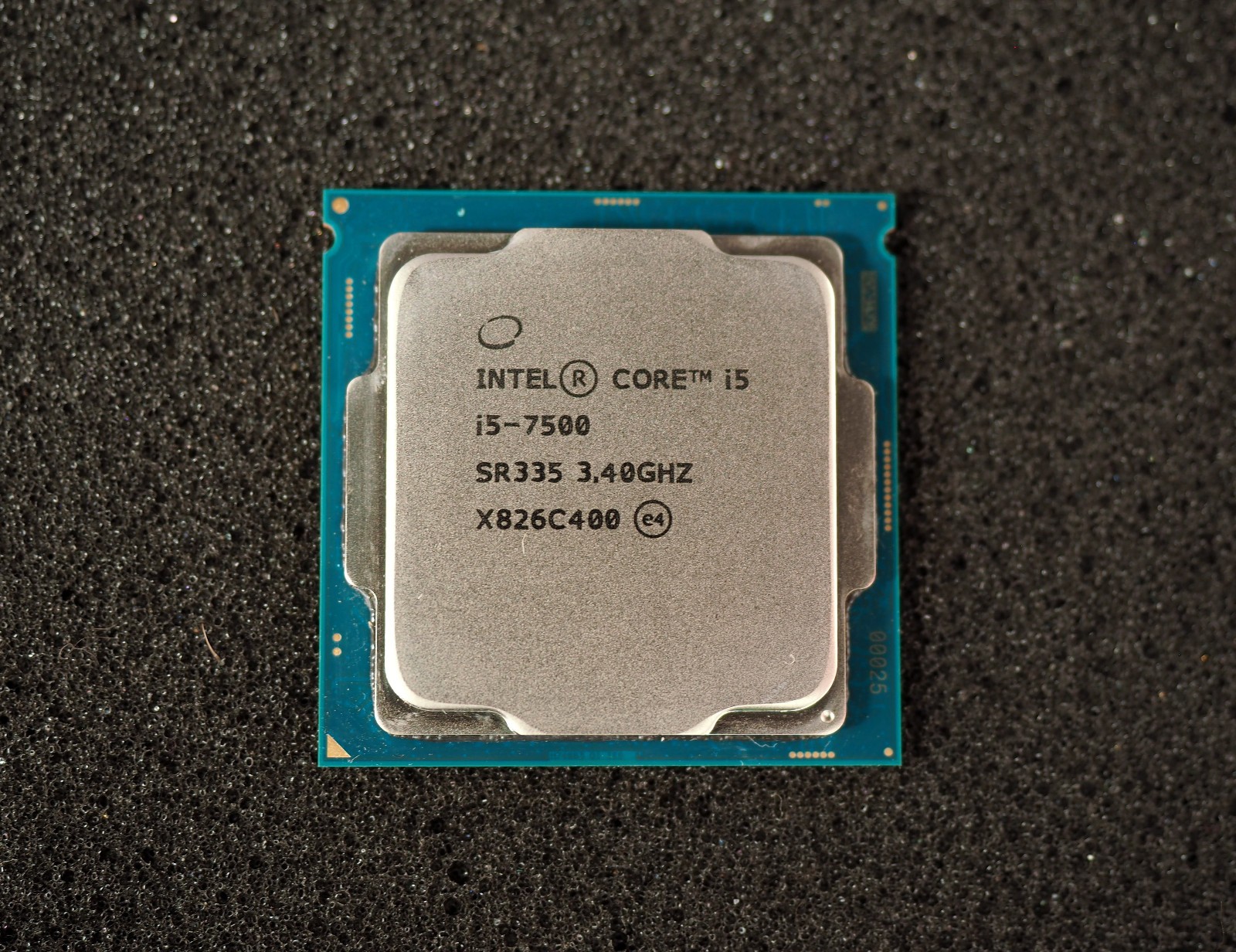 Intel Core i5-7500 SR335 - 3.4GHz / 4-Core / LGA 1151 Processor