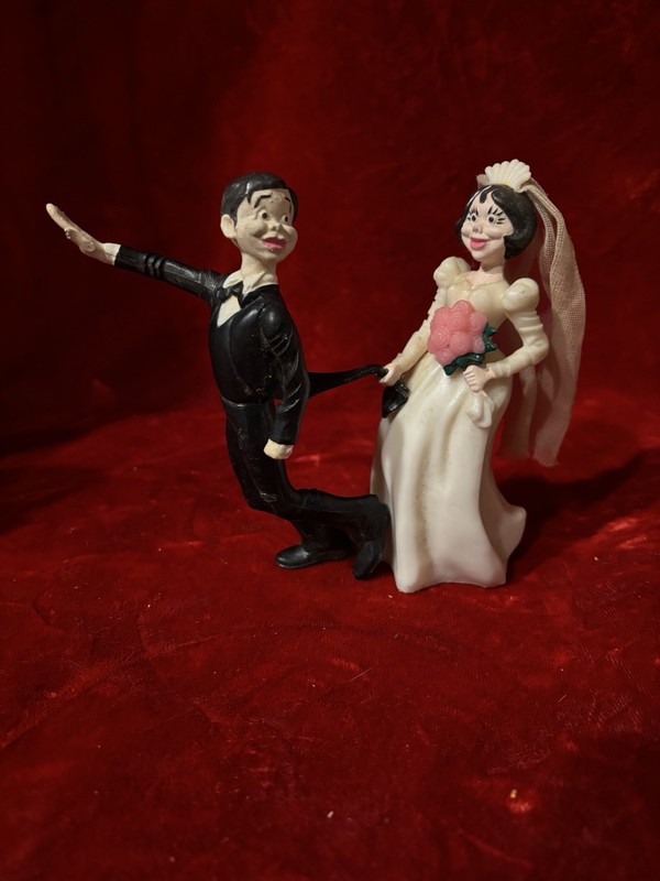 Vintage Wilton Wedding Cake Topper Ornament Decoration Bride Groom hand missing