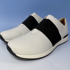 Vionic Codie Leather Elastic Band Slip-On Sneakers Ivory/Black Womens Sz 9.5 M