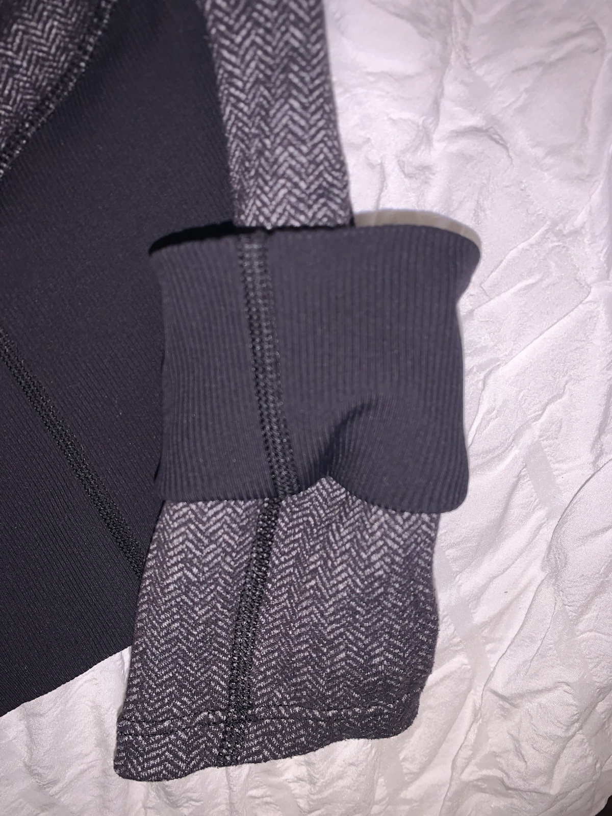 Lululemon Women's Size 6 Basic Athletic Jacket Gr… - image 4