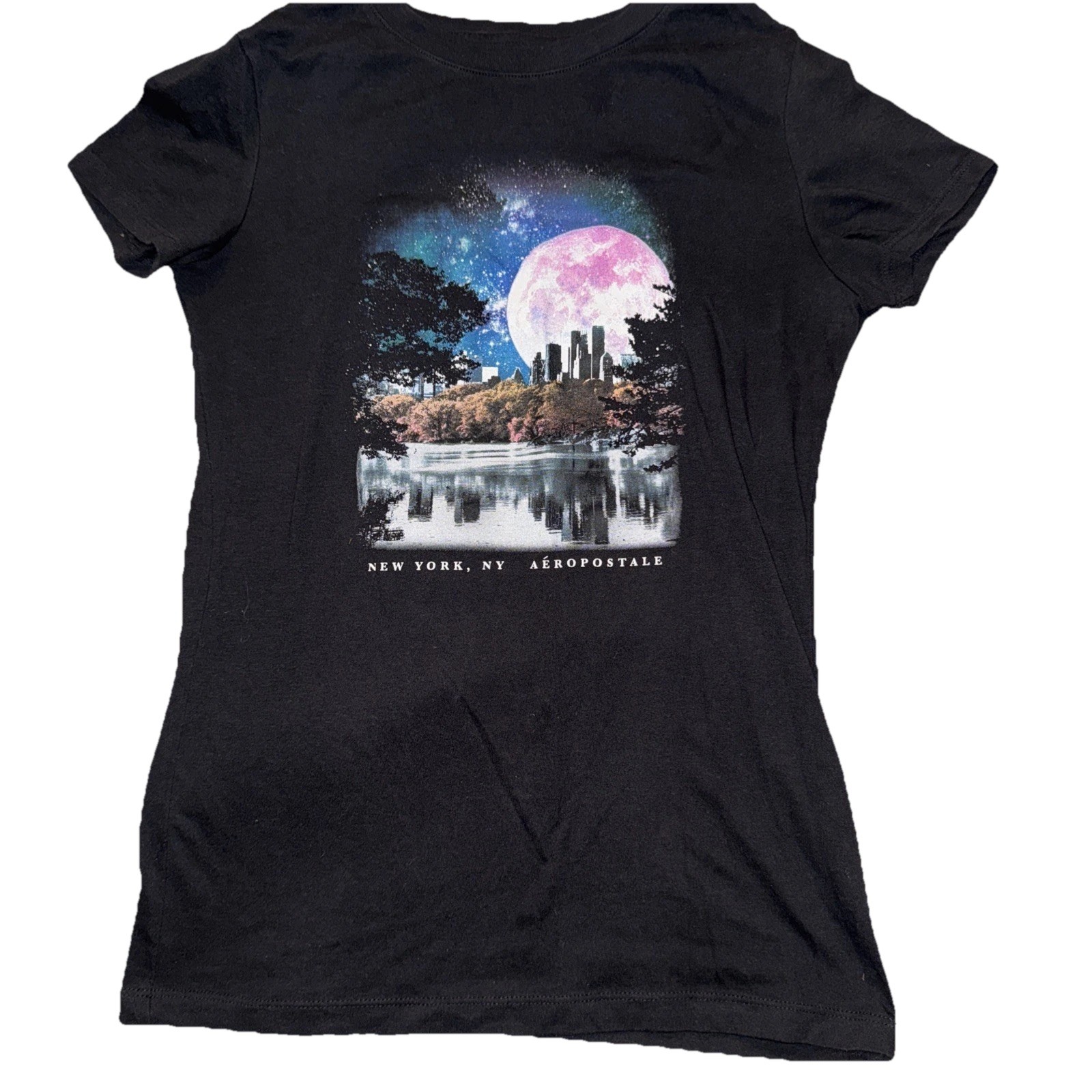 Aeropostale Women’s Classic Crew Small Shirt