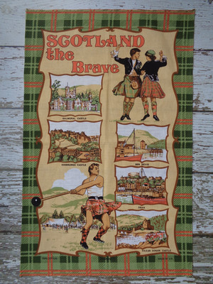 Vtg Dunluce SCOTLAND the Brave Tea Towel Castles Ben Nevis Oban Balmoral Cotton
