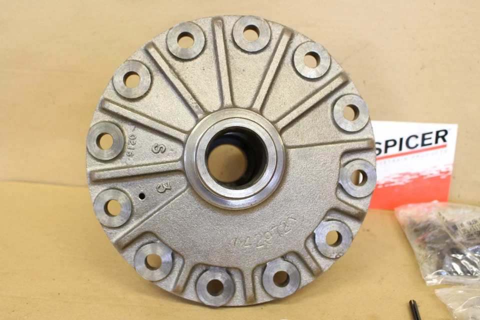 Funda Carrier Dana 70 4.10 Down Dodge D200 D300 D600 D700 Ram D2500 W2500 NUEVA OEM Foto 4 de 4