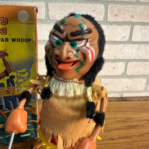 Vintage Marx Nutty Mad Indian Toy W/ Box Non-Working - 第 4/18 張圖片