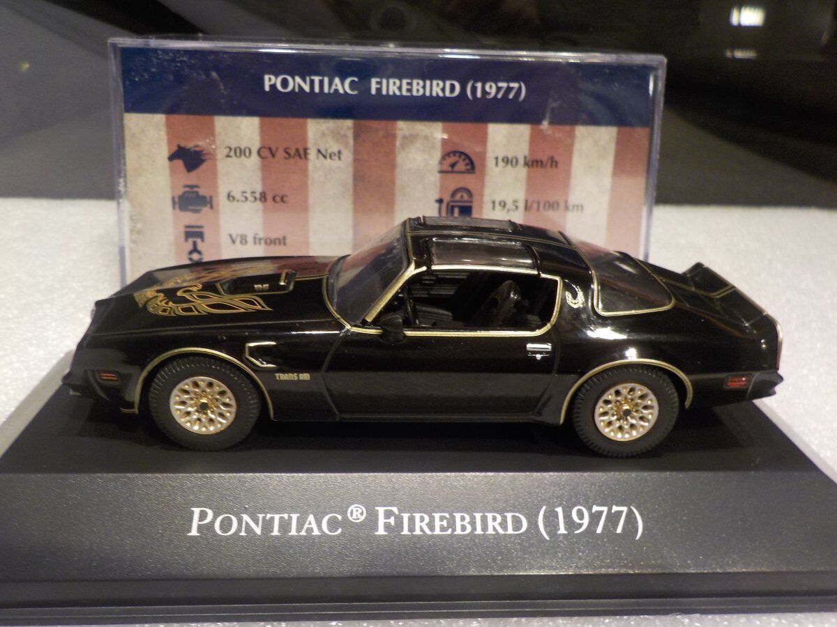 1977 Pontiac Firebird ミニカー レプリカバックル付き