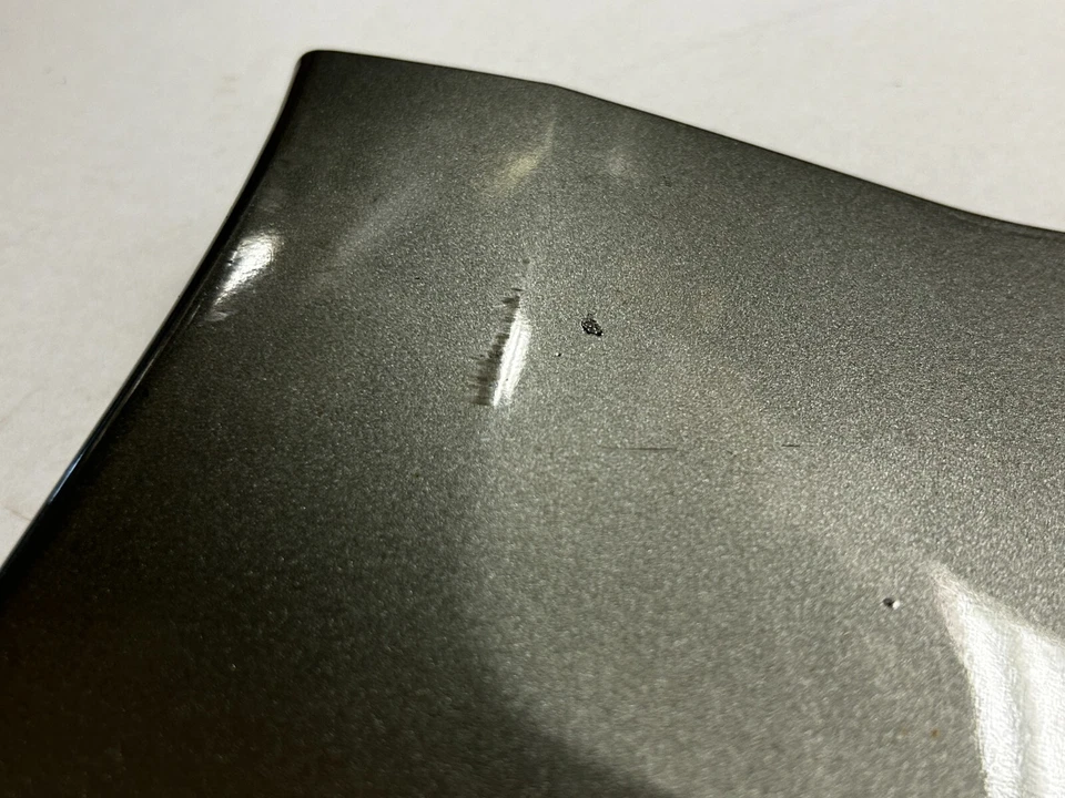 Lincoln Navigator 2007-17 pasajero derecho guardabarros delantero moldura inferior Foto 4 de 4