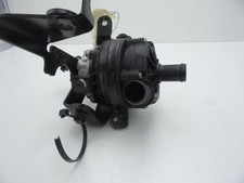 Pompe à eau Renault MEGANE