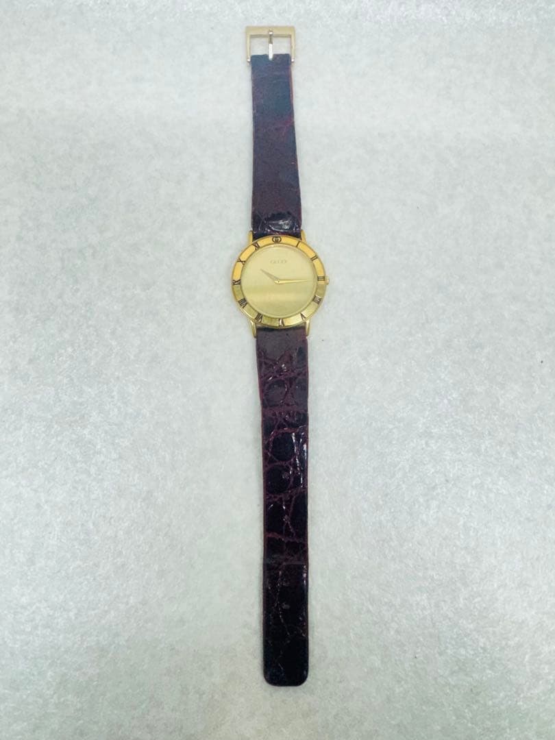 Exc 5 Vintage Gucci 3000.2.M Gold Roman Dial 33mm Quartz Mens