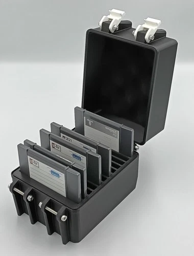 Rugged Protective Carrying Case for Zip Disks - Holds 12 Disks