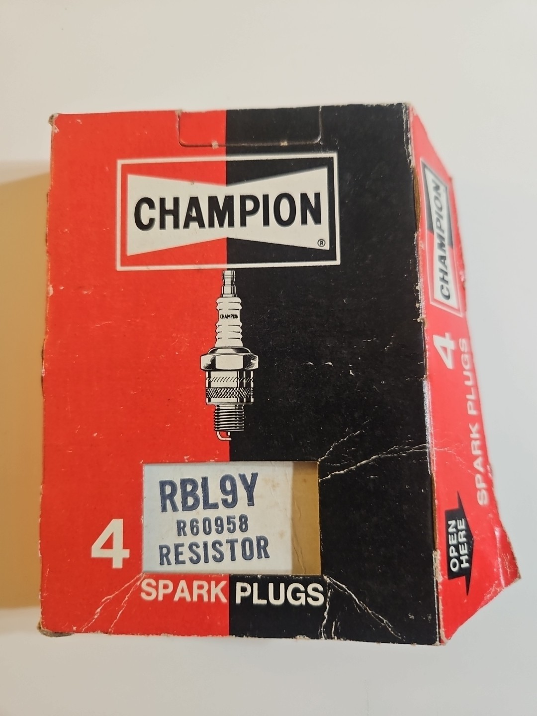 Champion RBL9Y Resistor Spark Plugs - 1 Box of 4 - New Old Stock