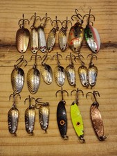 Thomas Spoon Fishing Lures Lot Of 20