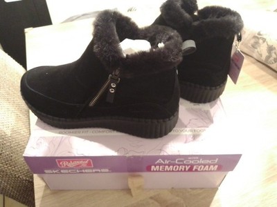 Skechers Wilshire Winterboots /Stiefel gefüttert Relaxed Fit. schwarz Gr. 38