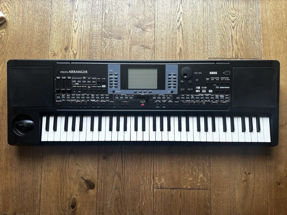 Korg MicroArranger 61-Key Keyboard Workstation – Excellent