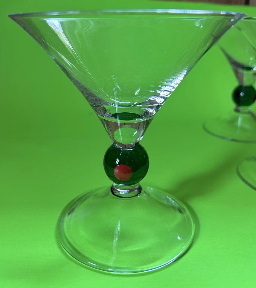 Juego de 3 vasos Artland Martini MCM soplados a mano vintage - tallo de oliva Foto 3 de 4