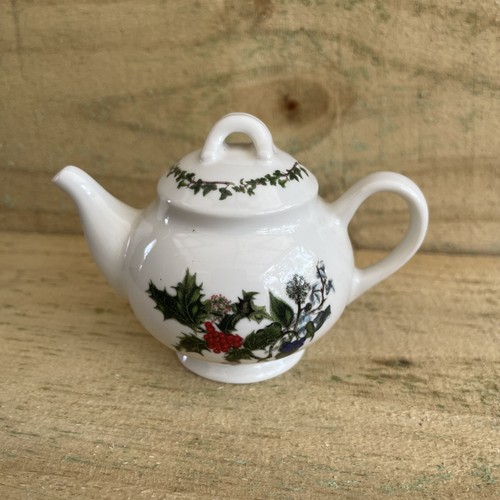 Portmeirion Mini Teapot Ornanament Holly & Ivy Christmas Porcelain Botanical - Picture 2 of 6