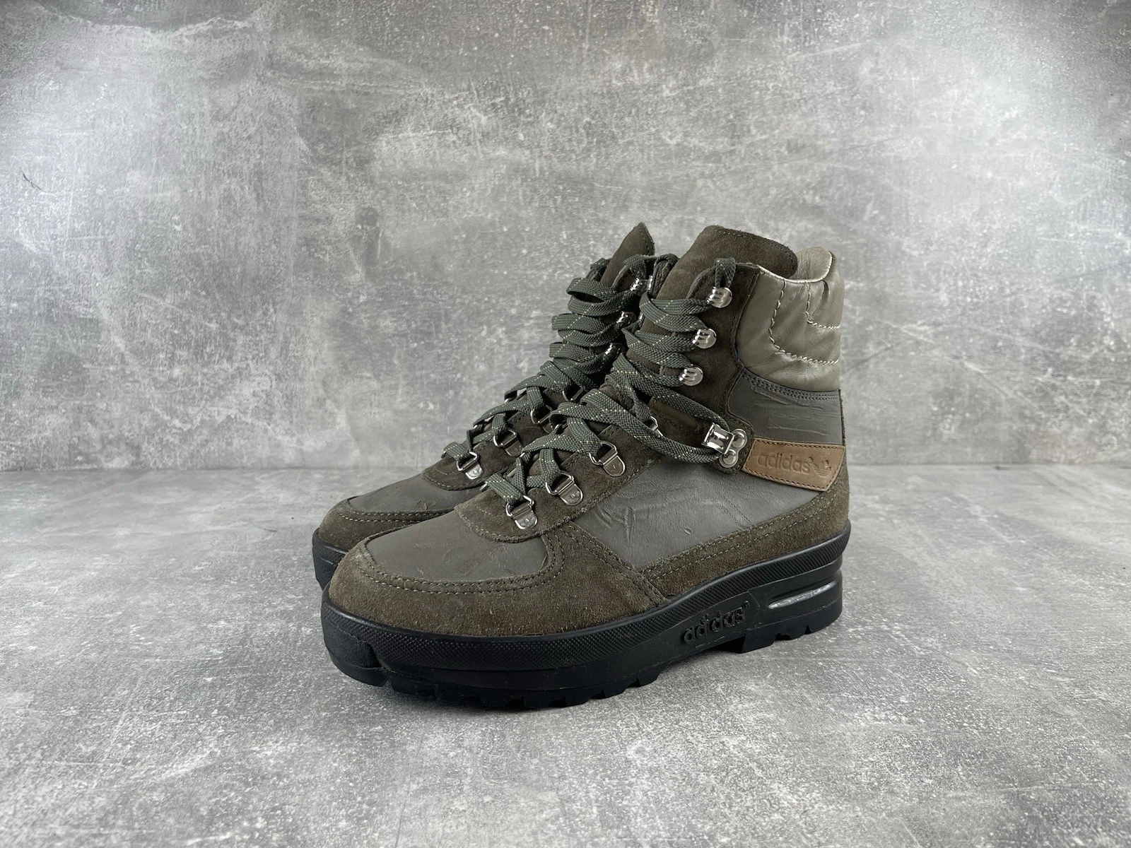 Vintage Adidas Originals Hiking Boots Olive Leather Suede Trekking Shoes Size 39