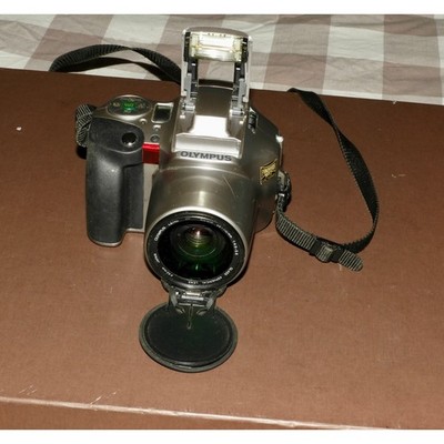 Olympus IS-1 35mm Film Camera   Built-In Zoom Lens + Flash 