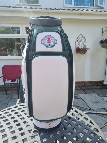 2020 MASTERS MAVRIK LIMITED EDITION STAFF/TOUR BAG WITH MATCHING HEADCOVERS - Picture 3 of 4